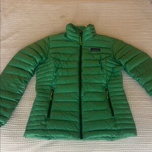 Patagonia Women's Nano Puff Vibrant Green Jacket